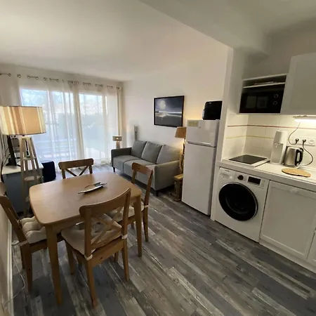 Cap Atlantic - 066 - Bel En Rez-de-jardin A Quelques Pas De La Mae-1971 * Soulac-sur-Mer